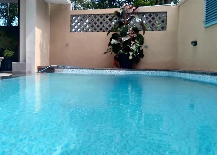 Pudi Hostal *